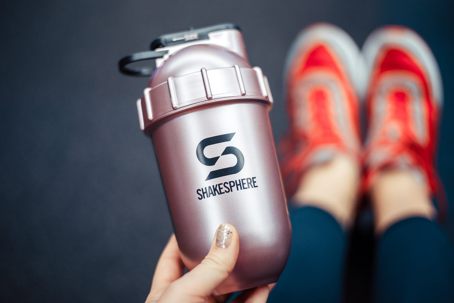 ShakeSphere プロテインシェイカーボトル 700ml タンブラービュー