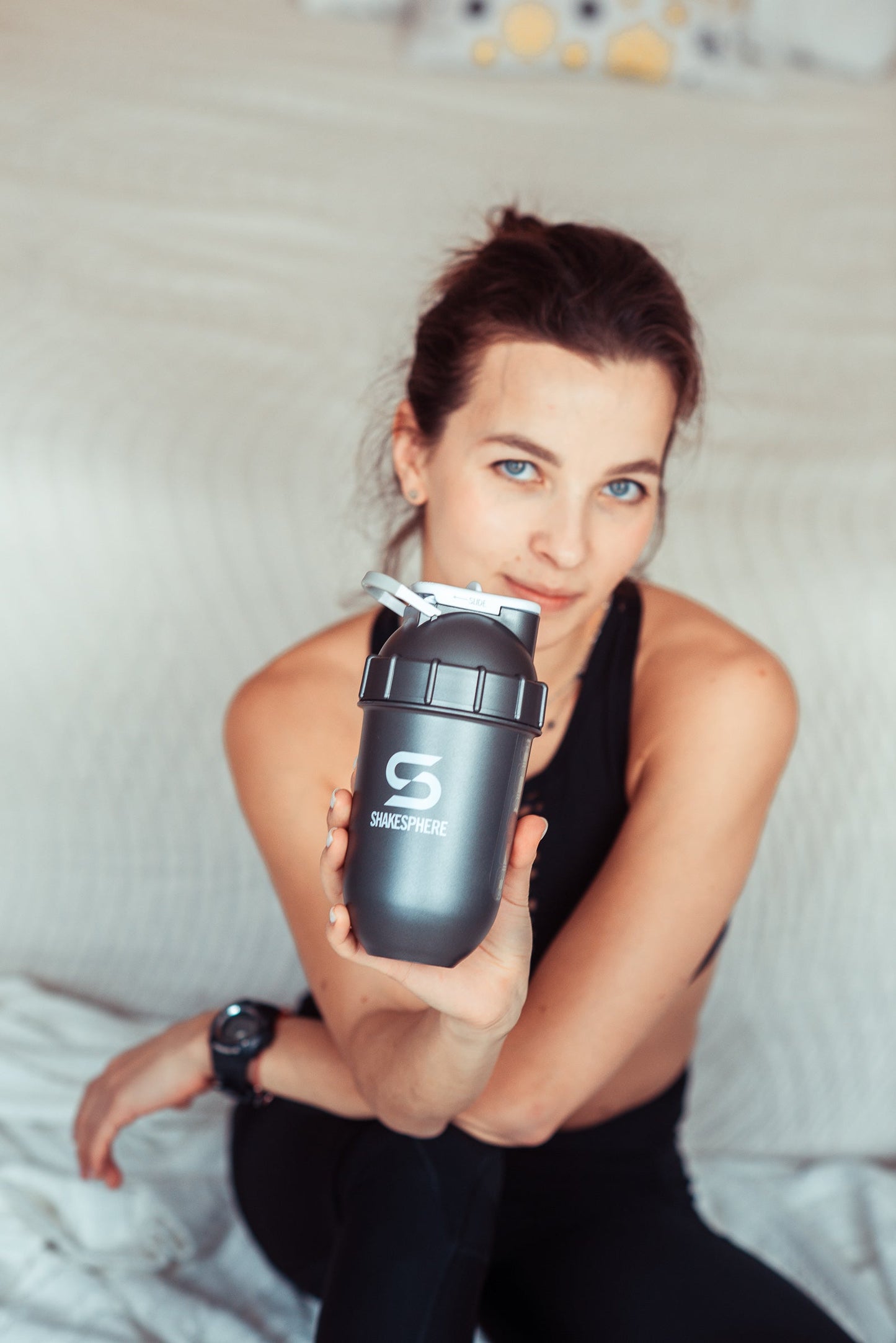 ShakeSphere プロテインシェイカーボトル 700ml タンブラービュー