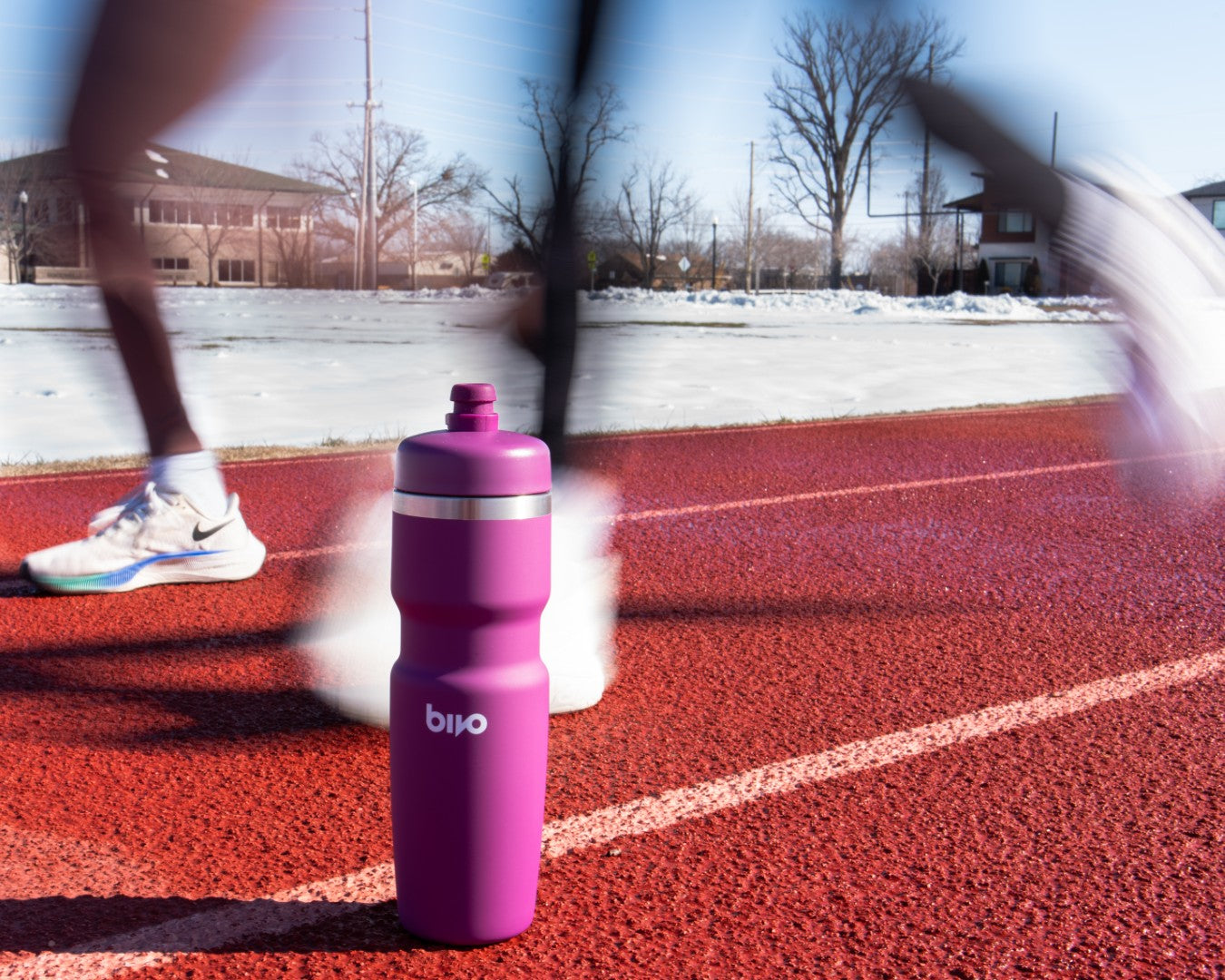 重力による優れた飲み心地 Bivo Trio 620ml 真空二重構造 ボトル（10色展開）